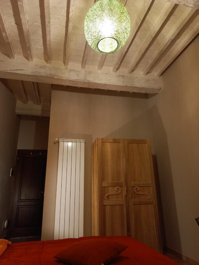 B&B Il Riposo Del Viandante San Quirico dʼOrcia Exteriör bild